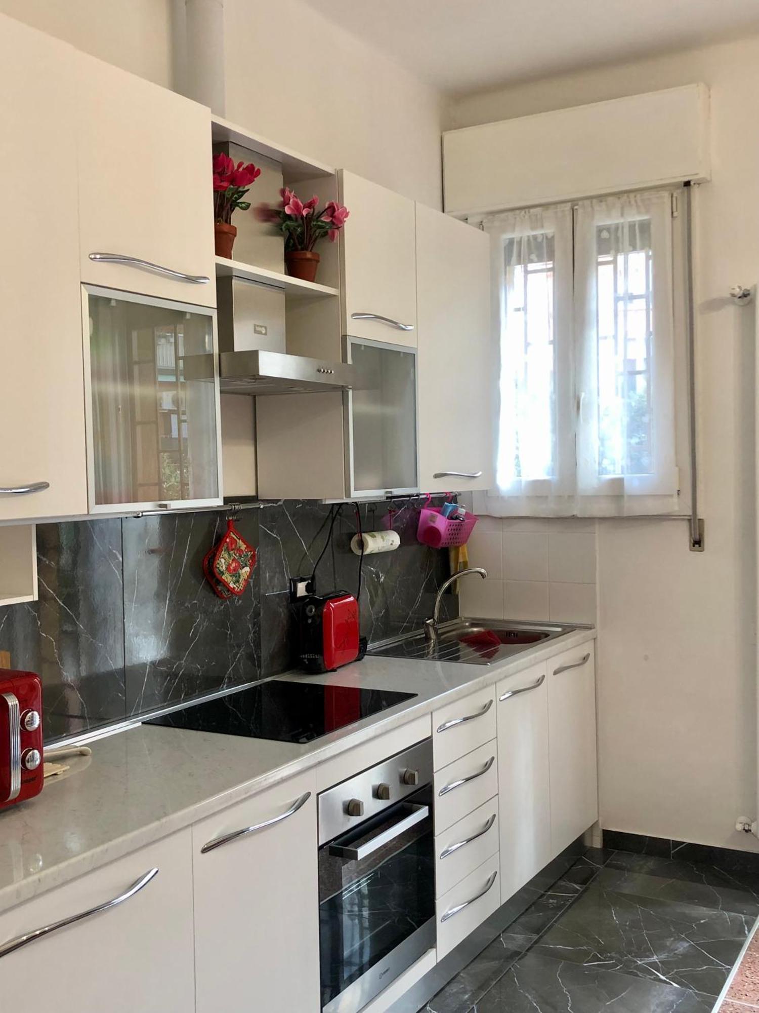 Dimora Sterlizia Zona Fiera S Donato Apartman Bologna Kültér fotó